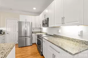 14137 Wild Elm Rd, Charlotte, NC 28277 - Photo 14