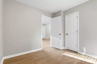 364 Leafmore Drive, Charlotte, NC 28213 - Photo 14