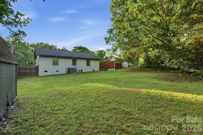 364 Leafmore Drive, Charlotte, NC 28213 - Photo 20