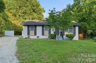 364 Leafmore Dr, Charlotte, NC 28213 - Photo 18