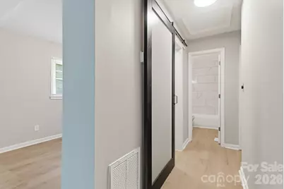364 Leafmore Drive, Charlotte, NC 28213 - Photo 10