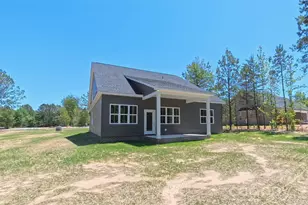 3099 Meadowcrest Dr, Clover, SC 29710 - Photo 4