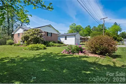 75 Hawthorne Drive, Brevard, NC 28712 - Photo 6