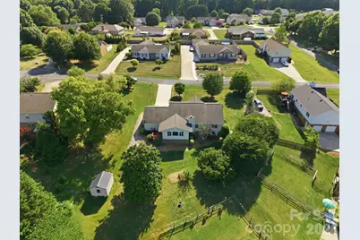 3842 Serenity Drive, Hickory, NC 28602 - Photo 14