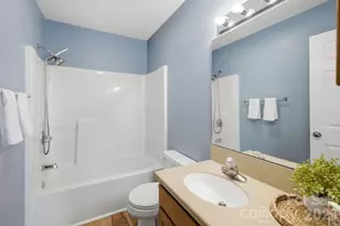 3842 Serenity Dr, Hickory, NC 28602 - Photo 38