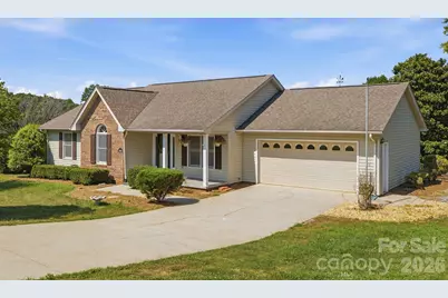 3842 Serenity Drive, Hickory, NC 28602 - Photo 2