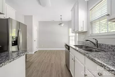 5834 Timbertop Lane, Charlotte, NC 28215 - Photo 14