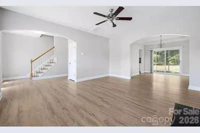 5834 Timbertop Lane, Charlotte, NC 28215 - Photo 4