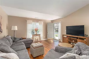 11 Pearl St, Black Mountain, NC 28711 - Photo 4