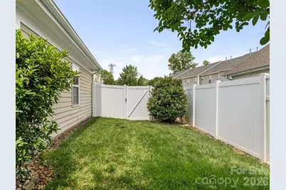 7118 Blakeney Greens Boulevard, Charlotte, NC 28277 - Photo 22