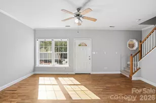 4322 Laurel Hill Ln, Charlotte, NC 28217 - Photo 8