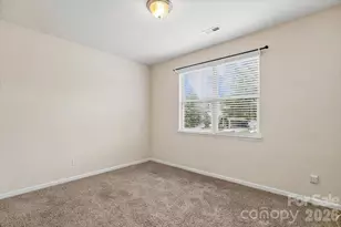 10214 Atkins Ridge Dr, Charlotte, NC 28213 - Photo 32