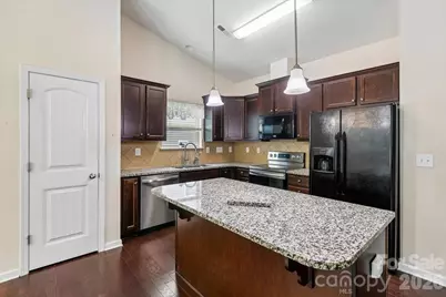 10214 Atkins Ridge Drive, Charlotte, NC 28213 - Photo 18