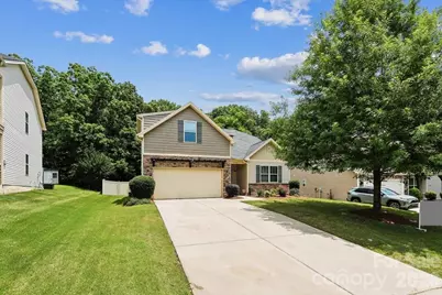 10214 Atkins Ridge Drive, Charlotte, NC 28213 - Photo 2