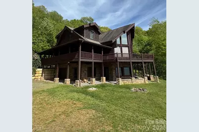 686 Hyacinth Drive, Clyde, NC 28721 - Photo 1