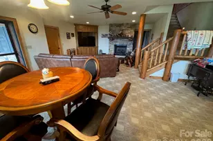 686 Hyacinth Dr, Clyde, NC 28721 - Photo 34