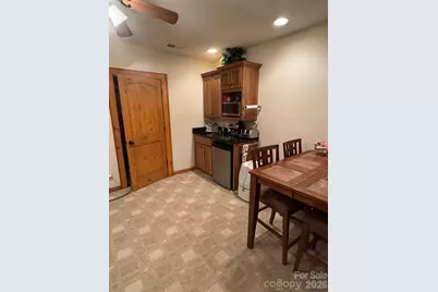 686 Hyacinth Drive, Clyde, NC 28721 - Photo 16