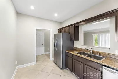 6953 Misty Pine Lane, Charlotte, NC 28217 - Photo 4