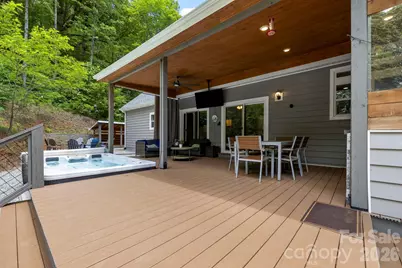 311 Charming Lane, Hendersonville, NC 28792 - Photo 4