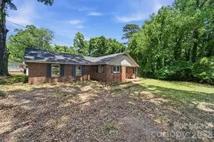 2988 Great Falls Hwy, Lancaster, SC 29720 - Photo 2