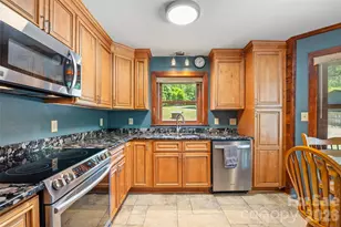 3805 Marwick Rd, Charlotte, NC 28278 - Photo 14
