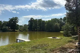 622 S Carolina Ave, Statesville, NC 28677 - Photo 18