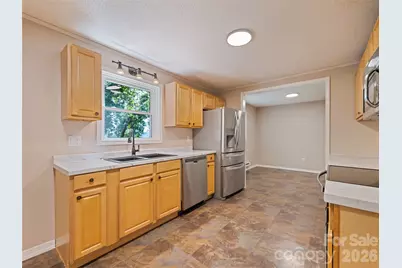 157 Highland Terrace, Clyde, NC 28721 - Photo 14