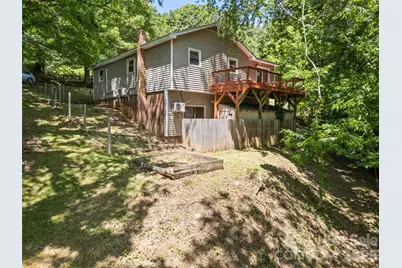 157 Highland Terrace, Clyde, NC 28721 - Photo 2