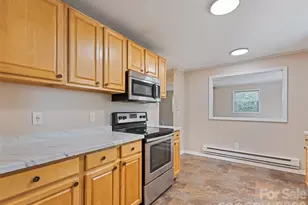 157 Highland Terrace, Clyde, NC 28721 - Photo 16