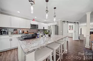 1650 Forest Lake Dr, Rock Hill, SC 29732 - Photo 4