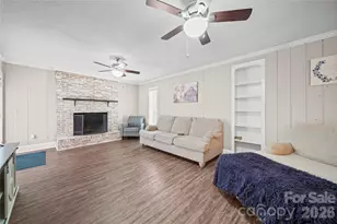 1650 Forest Lake Dr, Rock Hill, SC 29732 - Photo 8