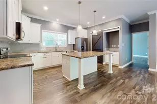 2 Watsell Dr, Leicester, NC 28748 - Photo 10
