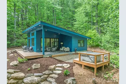 808 Mountain Cove Road, Hendersonville, NC 28792 - Photo 2