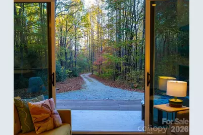 808 Mountain Cove Road, Hendersonville, NC 28792 - Photo 4