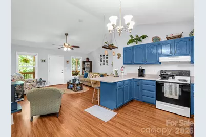 23 Peace Street, Asheville, NC 28806 - Photo 2