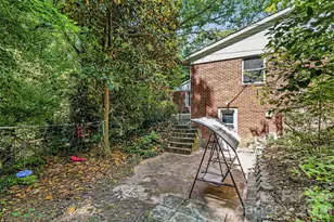 812 St Michaels Ln, Gastonia, NC 28052 - Photo 32
