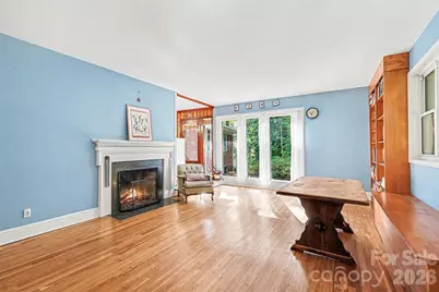 812 Saint Michaels Lane, Gastonia, NC 28052 - Photo 4