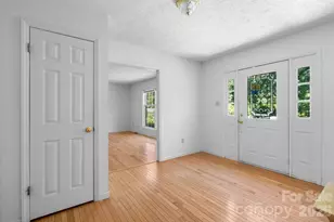 28 Song Bird Ln, Weaverville, NC 28787 - Photo 4