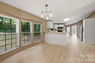 154 Ridgedale Rd, Candler, NC 28715 - Photo 12