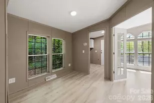 154 Ridgedale Rd, Candler, NC 28715 - Photo 16