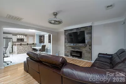 7329 Hidden Creek Drive, Charlotte, NC 28214 - Photo 4