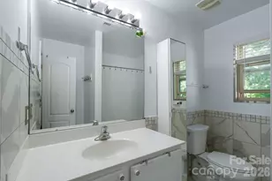 7329 Hidden Creek Dr, Charlotte, NC 28214 - Photo 22