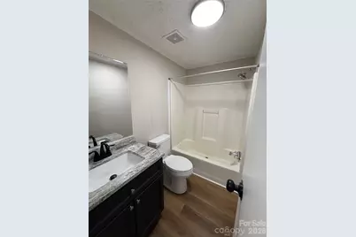 222 E Maine Avenue, Bessemer City, NC 28016 - Photo 22