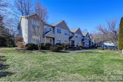 93 Stafford Court, Fletcher, NC 28732 - Photo 2