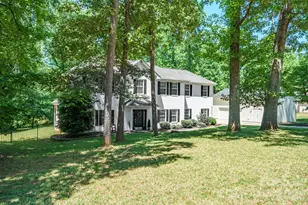 9027 Leah Meadow Ln, Charlotte, NC 28227 - Photo 34
