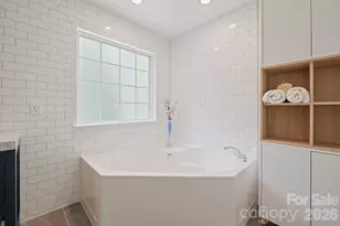 9027 Leah Meadow Ln, Charlotte, NC 28227 - Photo 32
