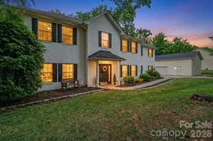 9027 Leah Meadow Ln, Charlotte, NC 28227 - Photo 38