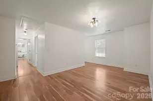 9027 Leah Meadow Ln, Charlotte, NC 28227 - Photo 20