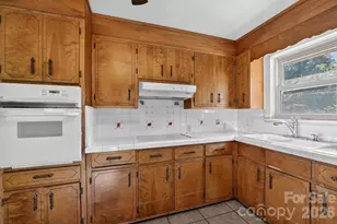 4024 Piney Rd, Morganton, NC 28655 - Photo 16