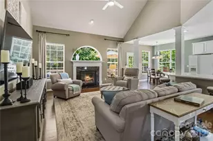 329 Brixham Pl, Fort Mill, SC 29708 - Photo 10